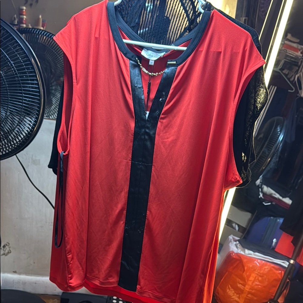 Calvin Klein Boxy Red and Black Sleeveless Blouse